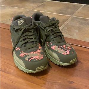 Green Men’s Nike Airmax